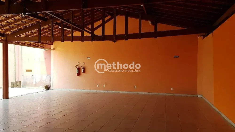 Casa, 1 quarto, 337 m² - Foto 2