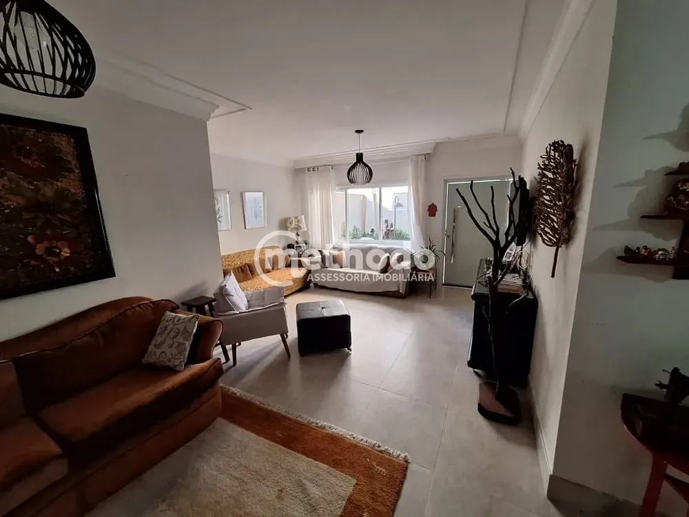 Casa, 4 quartos, 300 m² - Foto 1