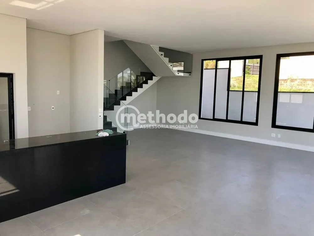 Casa, 4 quartos, 342 m² - Foto 1