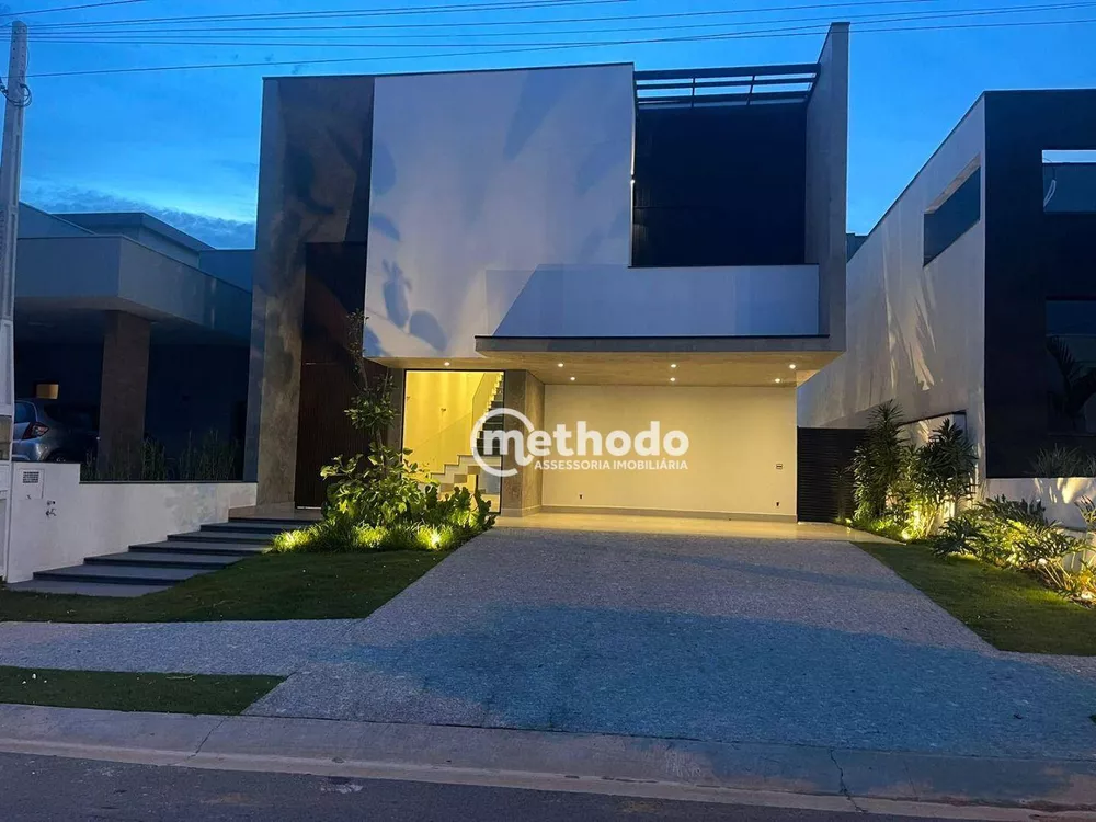 Casa de Condomínio à venda com 3 quartos, 243m² - Foto 1