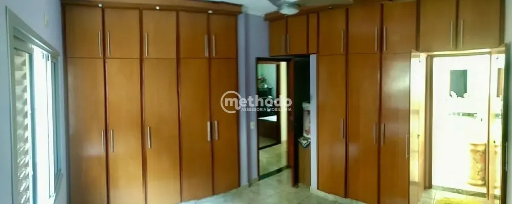 Casa, 3 quartos, 229 m² - Foto 4
