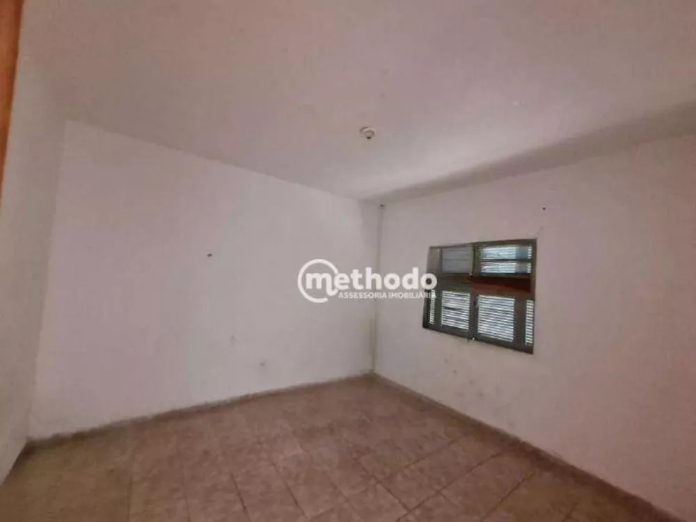 Casa à venda com 3 quartos, 168m² - Foto 4