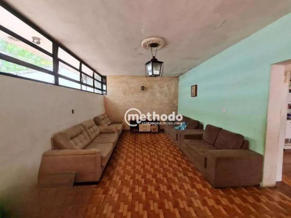 Casa à venda com 3 quartos, 168m² - Foto 1