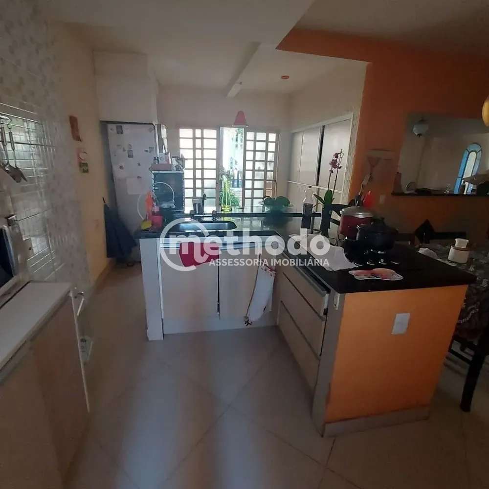 Casa, 3 quartos, 200 m² - Foto 2