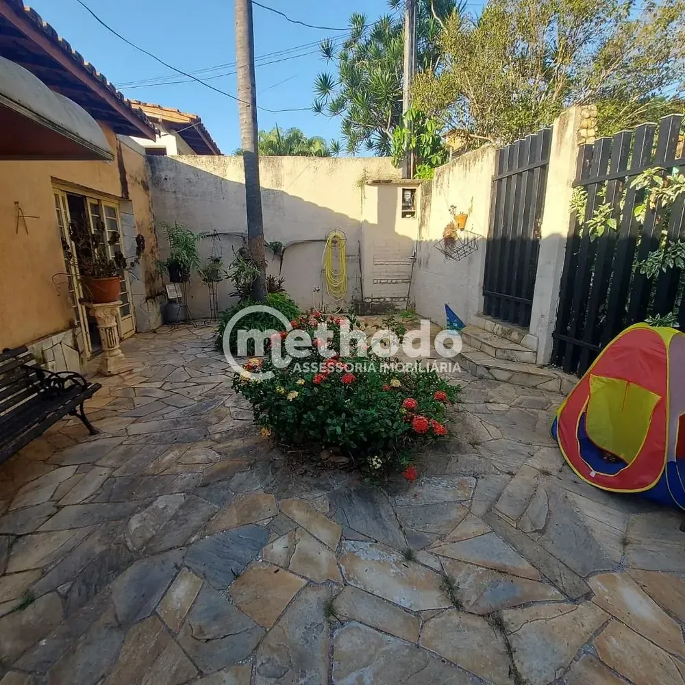 Casa, 3 quartos, 200 m² - Foto 1
