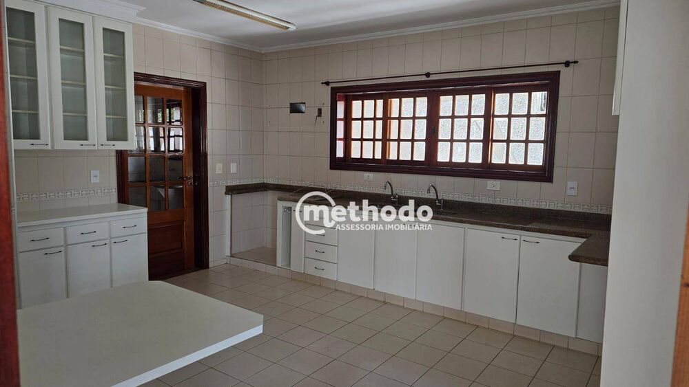 Casa à venda com 3 quartos, 350m² - Foto 12