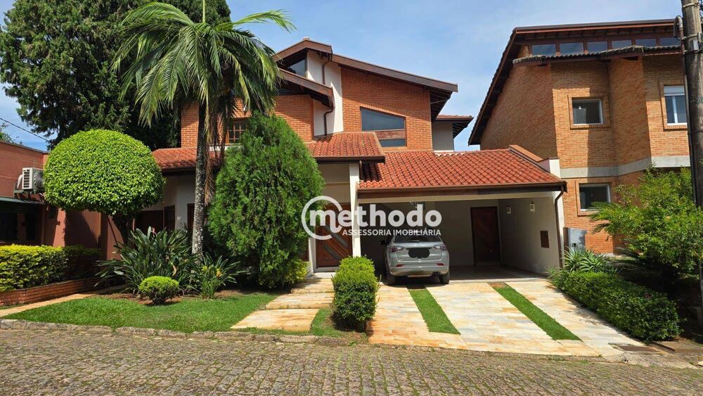 Casa à venda com 3 quartos, 350m² - Foto 1