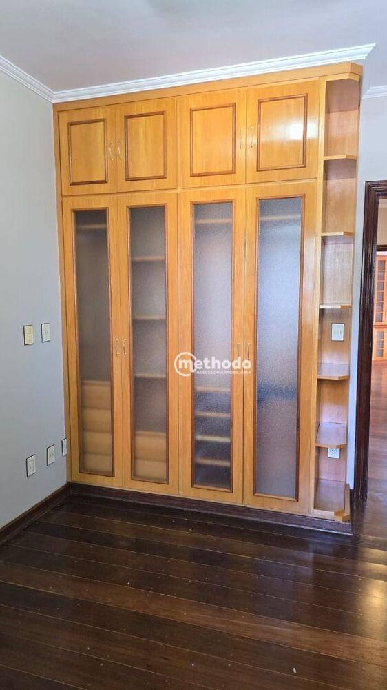 Casa à venda com 3 quartos, 350m² - Foto 29