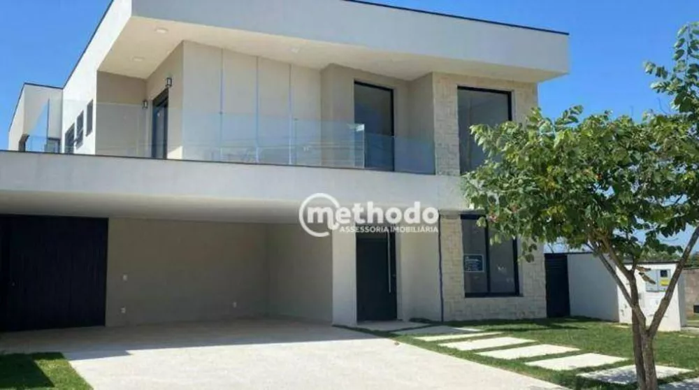 Casa de Condomínio à venda com 4 quartos, 272m² - Foto 1