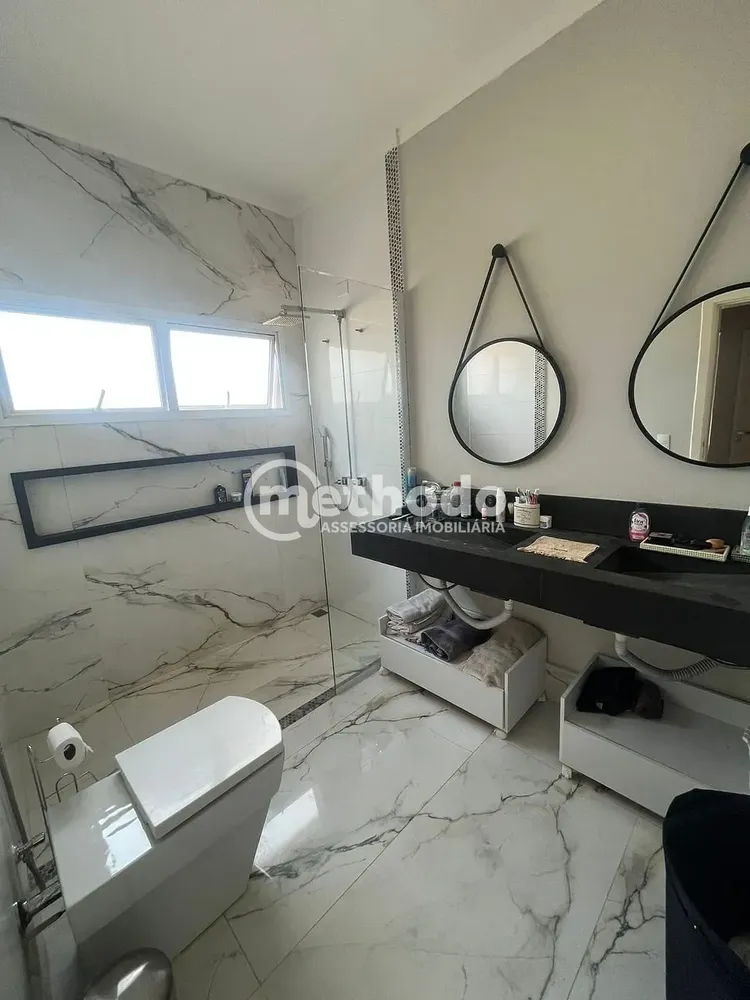 Casa, 3 quartos, 252 m² - Foto 2