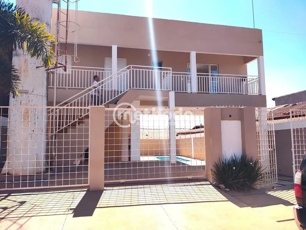Chácara, 3 quartos, 280 m² - Foto 3