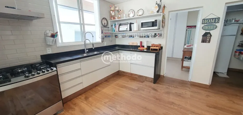 Casa, 3 quartos, 341 m² - Foto 1