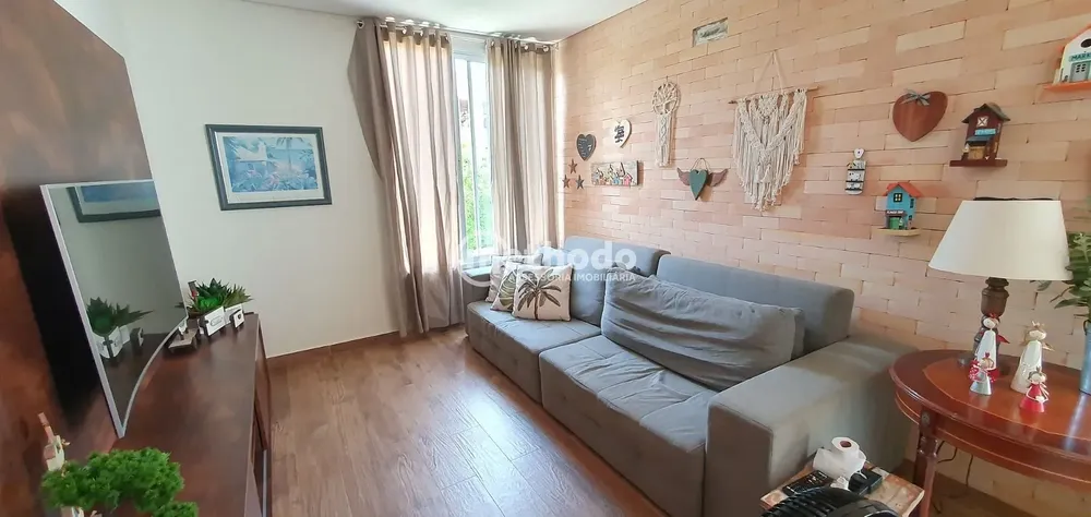 Casa, 3 quartos, 341 m² - Foto 2