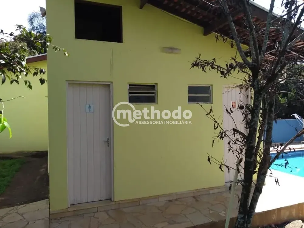 Chácara, 3 quartos, 1228 m² - Foto 2