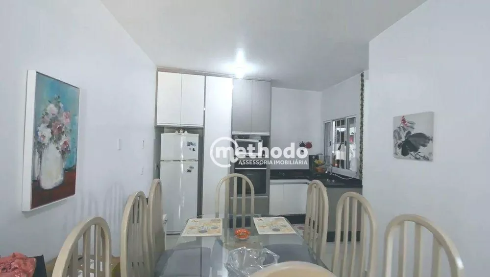 Casa à venda com 3 quartos, 90m² - Foto 2