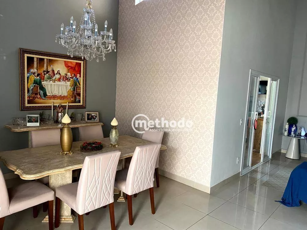 Casa à venda com 3 quartos, 260m² - Foto 3