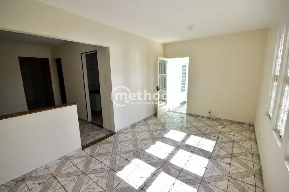 Casa, 5 quartos, 250 m² - Foto 3
