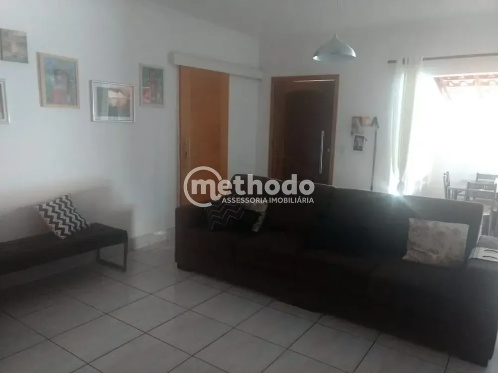 Casa, 3 quartos, 208 m² - Foto 1