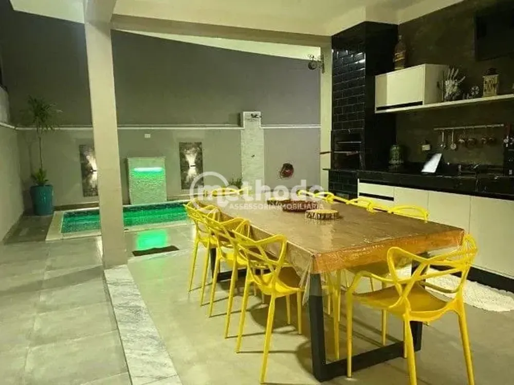 Casa, 3 quartos, 170 m² - Foto 1