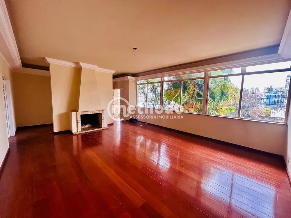 Casa, 4 quartos, 310 m² - Foto 1