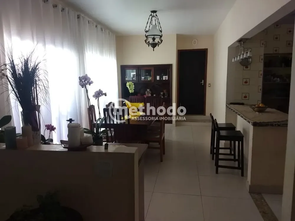 Casa, 3 quartos, 215 m² - Foto 3