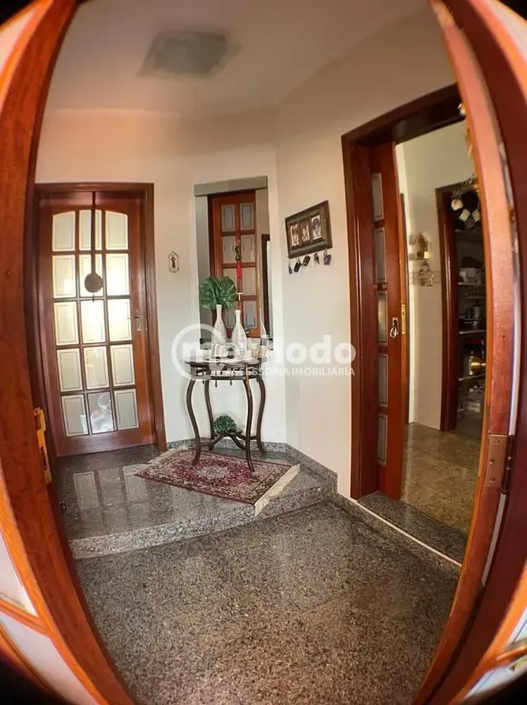 Casa, 4 quartos, 262 m² - Foto 2