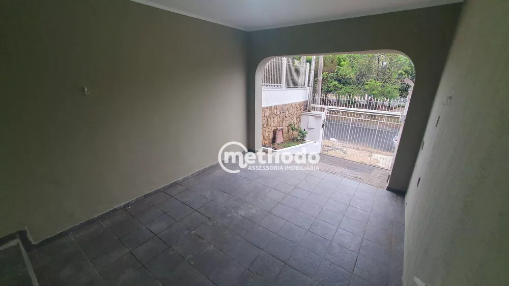 Casa à venda com 4 quartos, 209m² - Foto 5