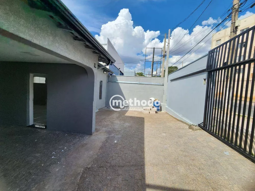 Casa à venda com 3 quartos, 160m² - Foto 2