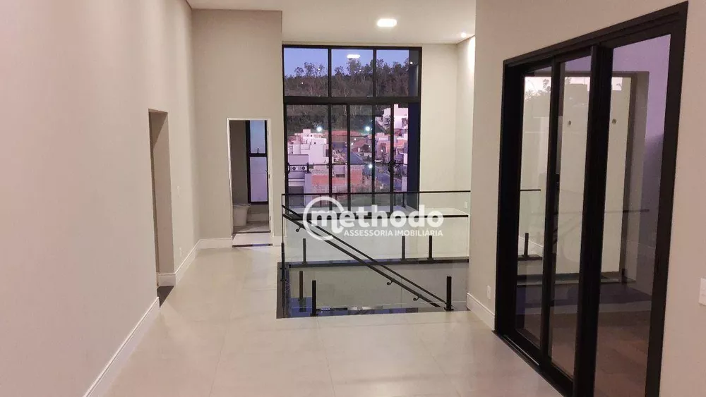 Casa de Condomínio à venda com 3 quartos, 247m² - Foto 3