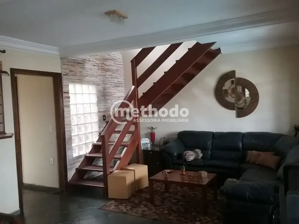 Casa, 2 quartos, 222 m² - Foto 1