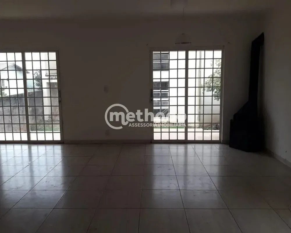 Casa, 4 quartos, 300 m² - Foto 4