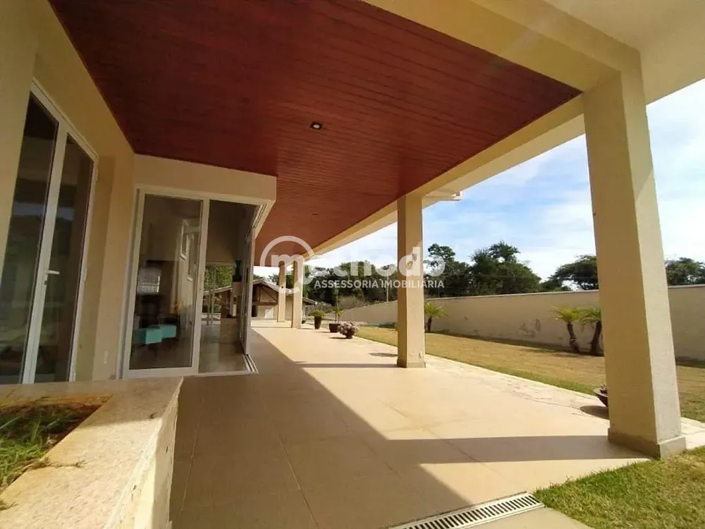Casa, 4 quartos, 329 m² - Foto 2