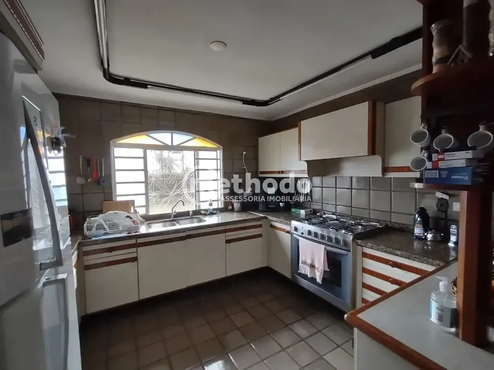 Casa, 3 quartos, 588 m² - Foto 3