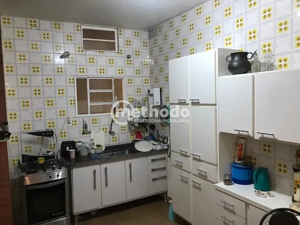 Casa, 3 quartos, 168 m² - Foto 2