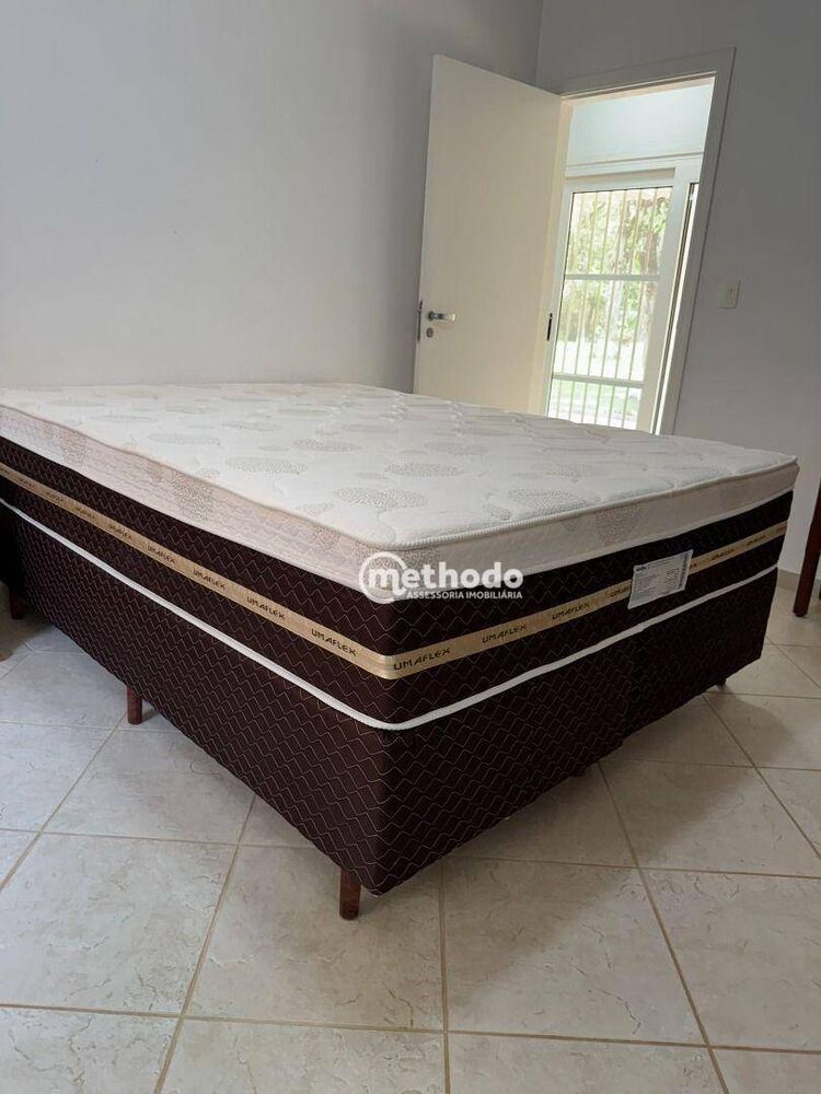 Chácara para alugar com 5 quartos, 1100m² - Foto 1