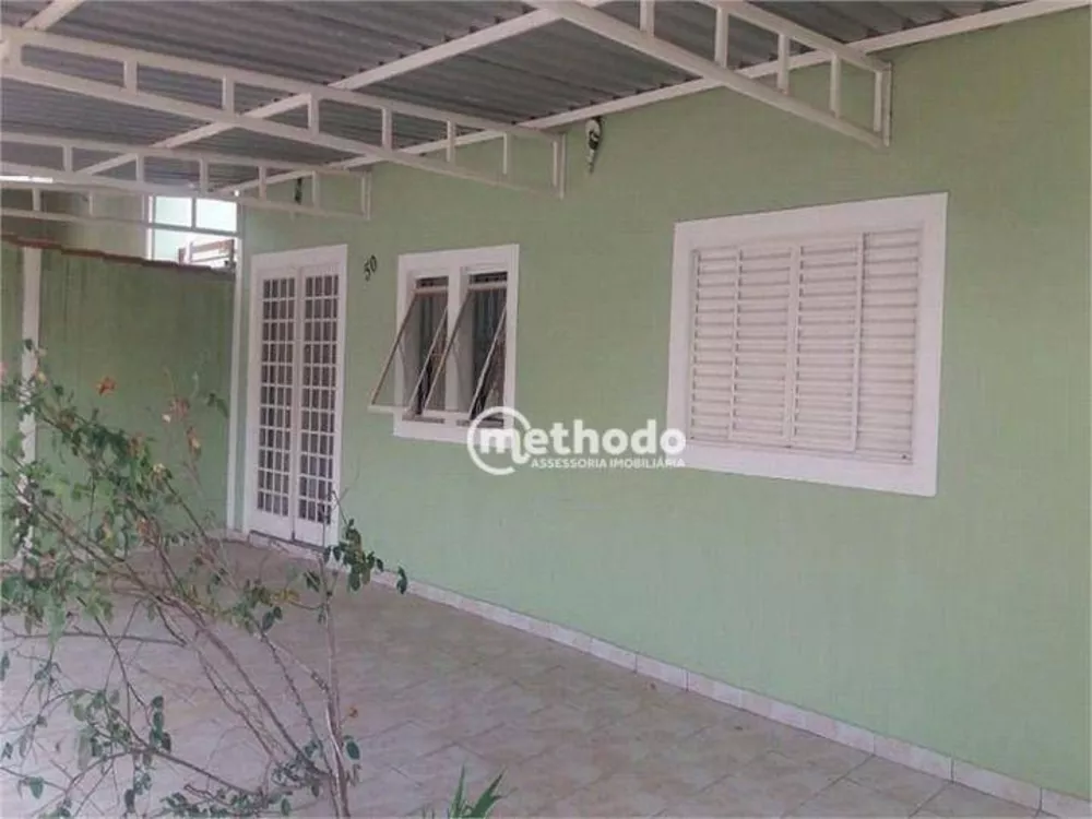 Casa à venda com 5 quartos, 200m² - Foto 3