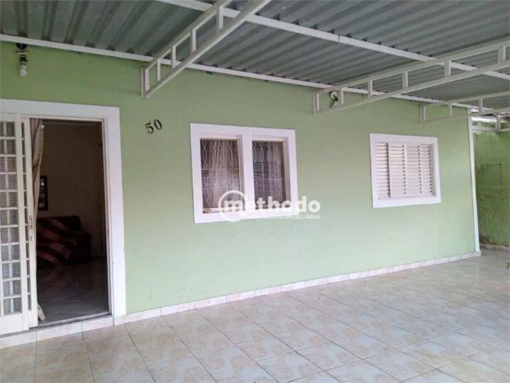 Casa à venda com 5 quartos, 200m² - Foto 4