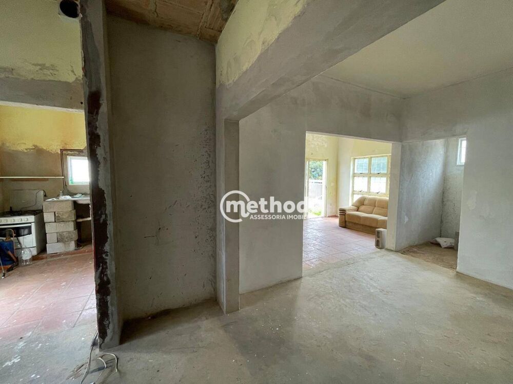 Casa à venda com 3 quartos, 200m² - Foto 16