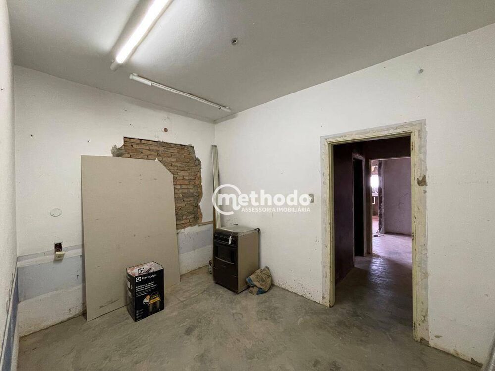 Casa à venda com 3 quartos, 200m² - Foto 12