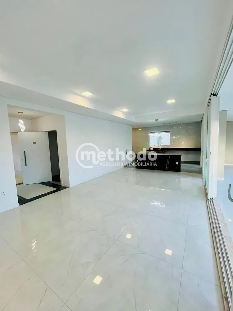 Apartamento, 3 quartos, 256 m² - Foto 1