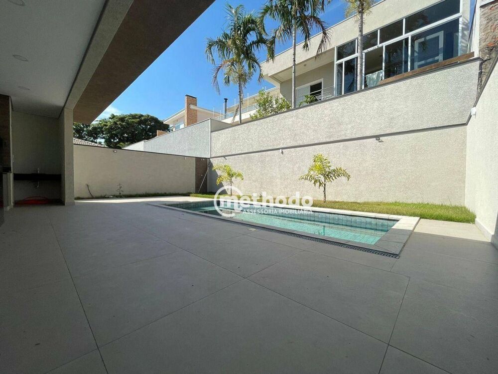 Casa de Condomínio à venda com 4 quartos, 254m² - Foto 4