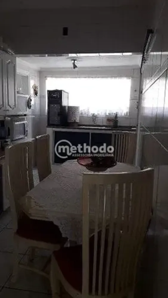 Casa, 3 quartos, 252 m² - Foto 1