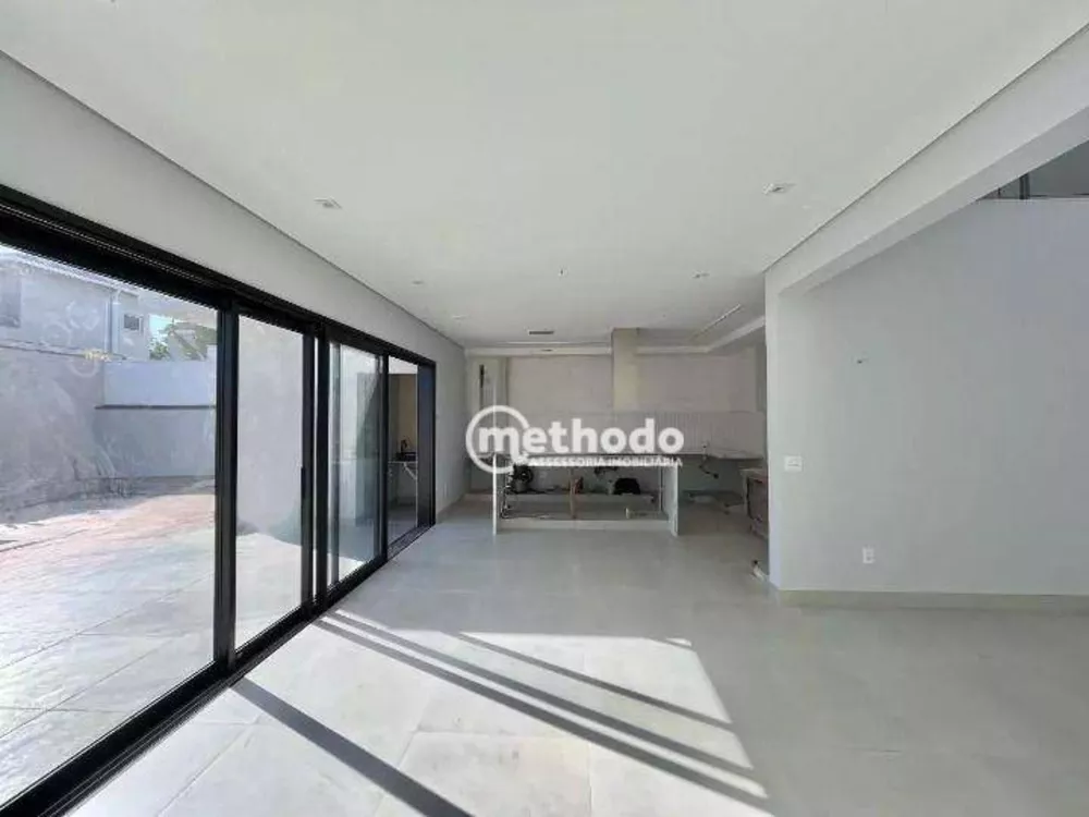 Casa de Condomínio à venda com 3 quartos, 249m² - Foto 4