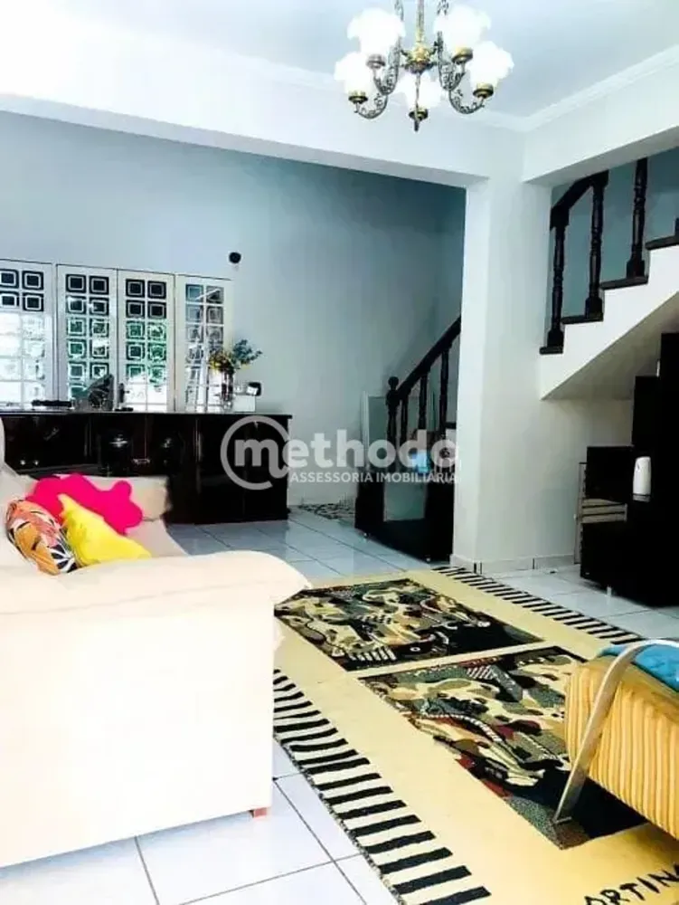Casa, 3 quartos, 304 m² - Foto 2