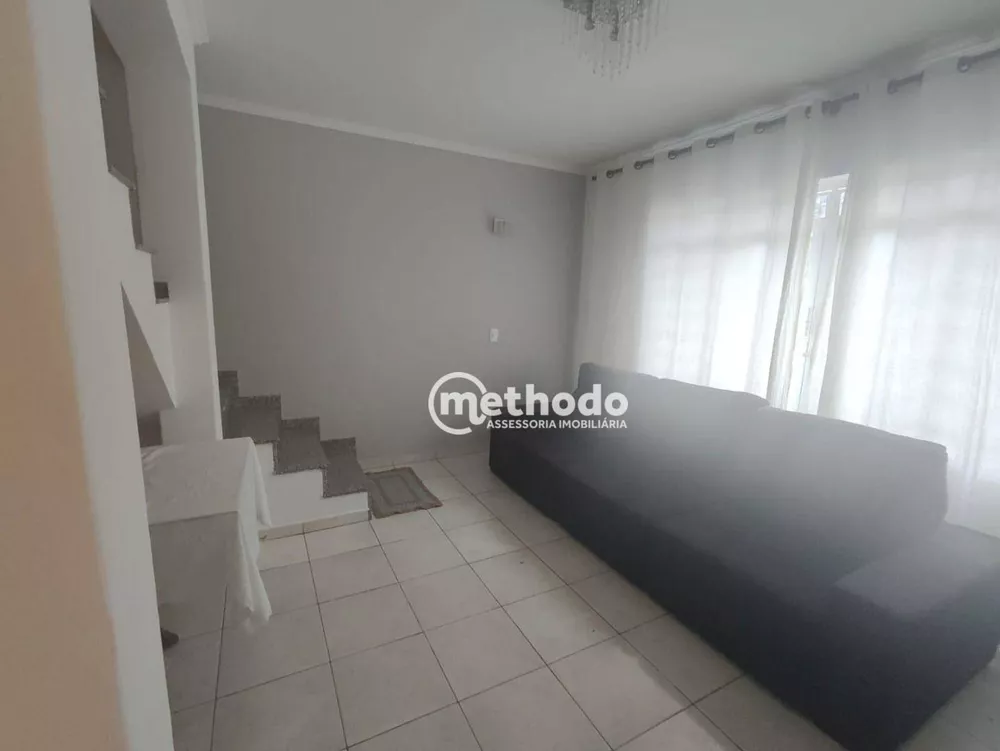 Casa à venda com 3 quartos, 240m² - Foto 4