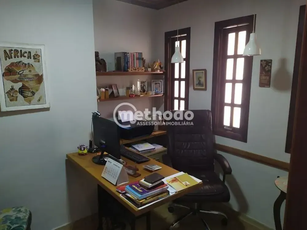 Casa, 3 quartos, 227 m² - Foto 1