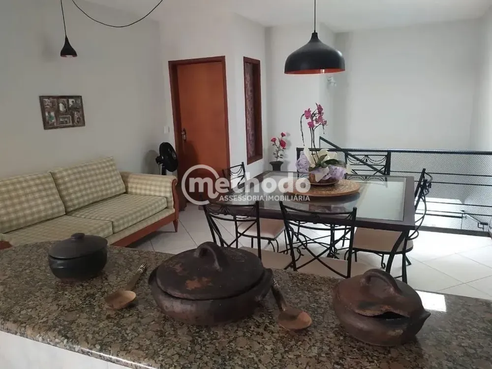 Casa, 3 quartos, 227 m² - Foto 3
