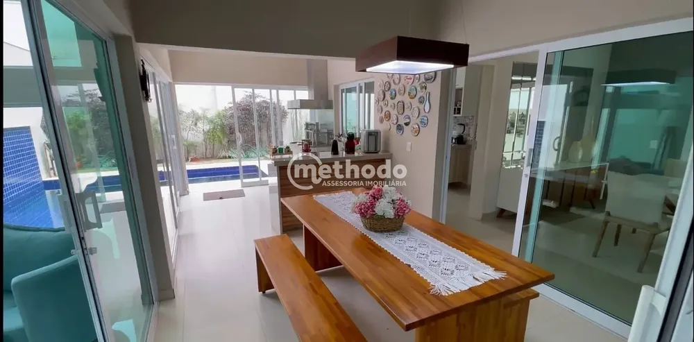 Casa, 3 quartos, 236 m² - Foto 3