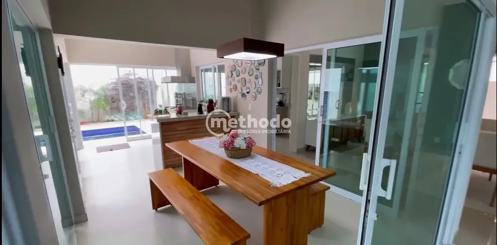 Casa, 3 quartos, 236 m² - Foto 2