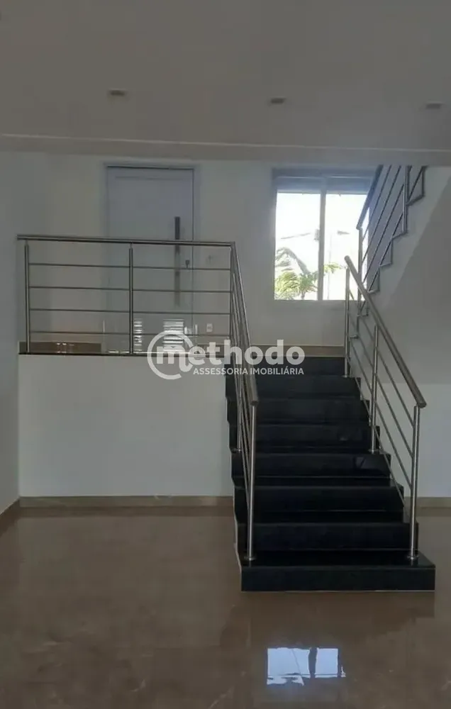 Casa, 3 quartos, 223 m² - Foto 1